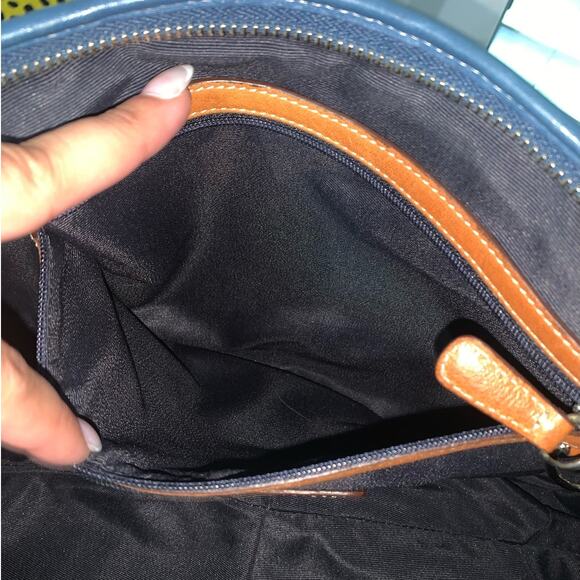 RARE Vintage COACH Distressed Striped Color Block Hobo Shoulder Bag w/ Wristlet - Picture 16 of 16